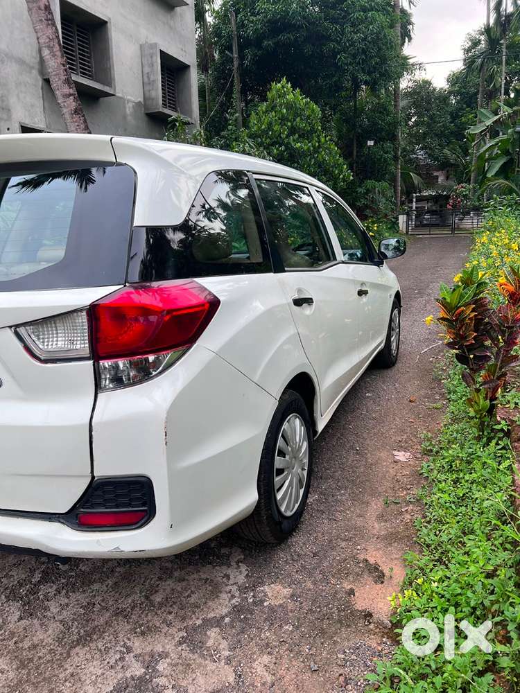 Honda Mobilio 2015 Petrol 7 Seater Wayanad