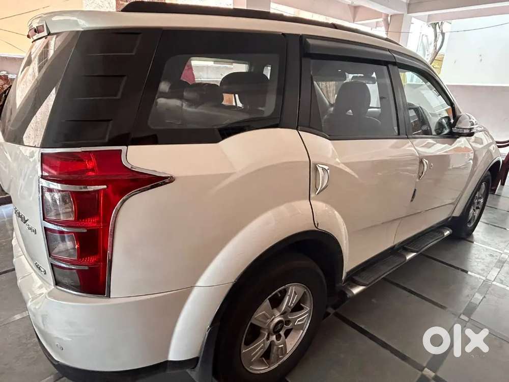 Mahindra Xuv500 W8 Top Model Diesel Manual  Single Family Maintained