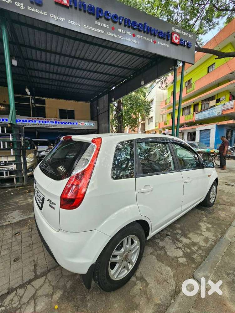 Ford Figo 1.5D Titanium MT, 2011, Diesel