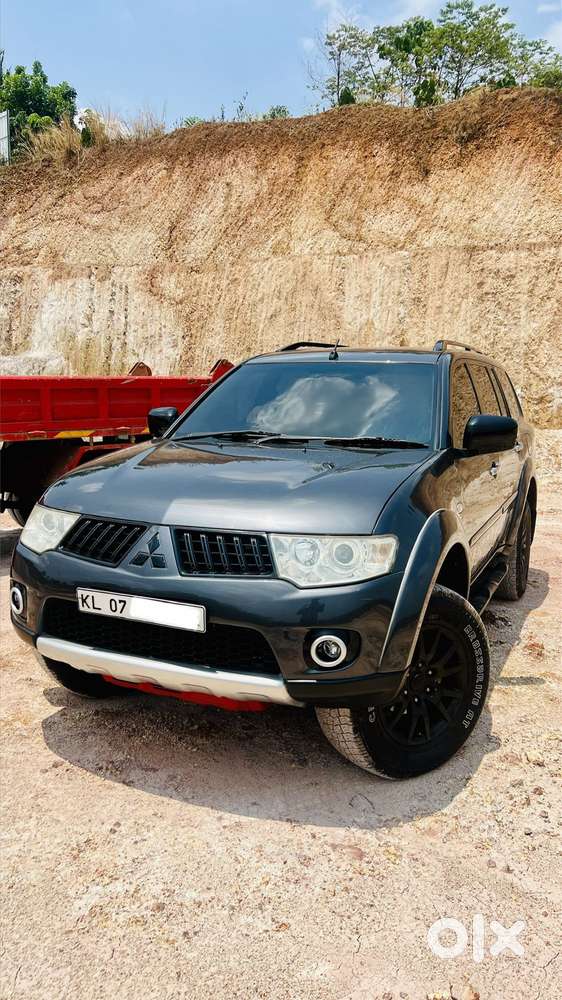 Mitsubishi Pajero Sport 2.5 Manual, 2013, Diesel