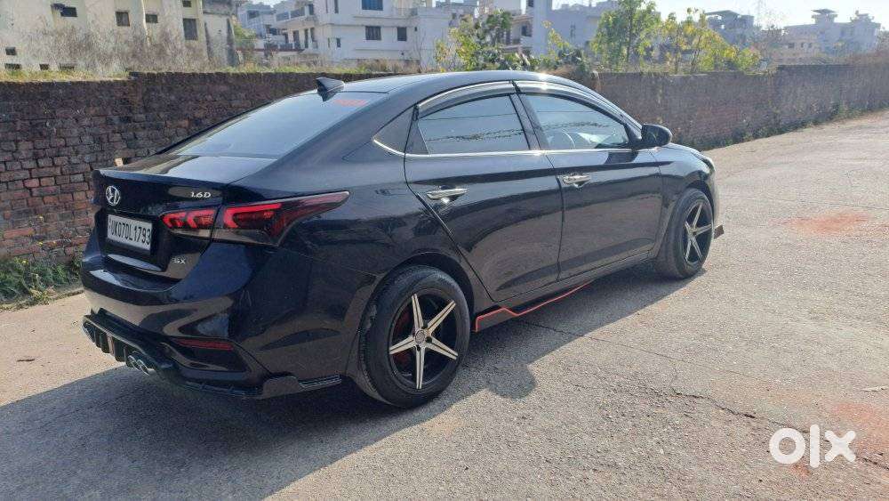 Hyundai Verna 1.6 Crdi Sx Plus At, 2019