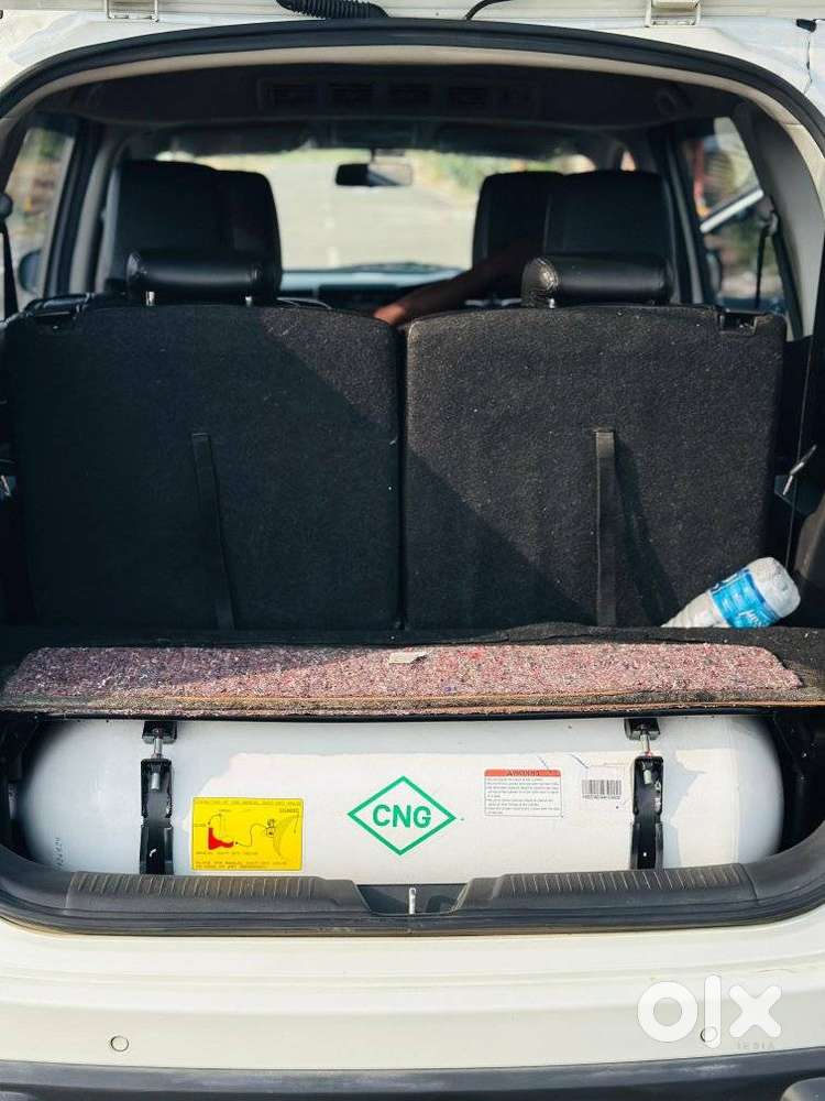 Maruti Suzuki Xl6 Zeta Mt Cng, 2024, Cng & Hybrids