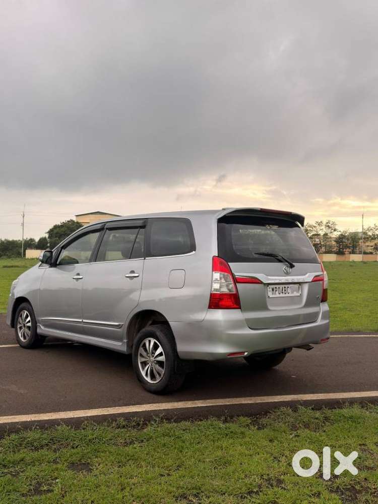 Toyota Innova 2.5 Vx 8 Str, 2015, Diesel