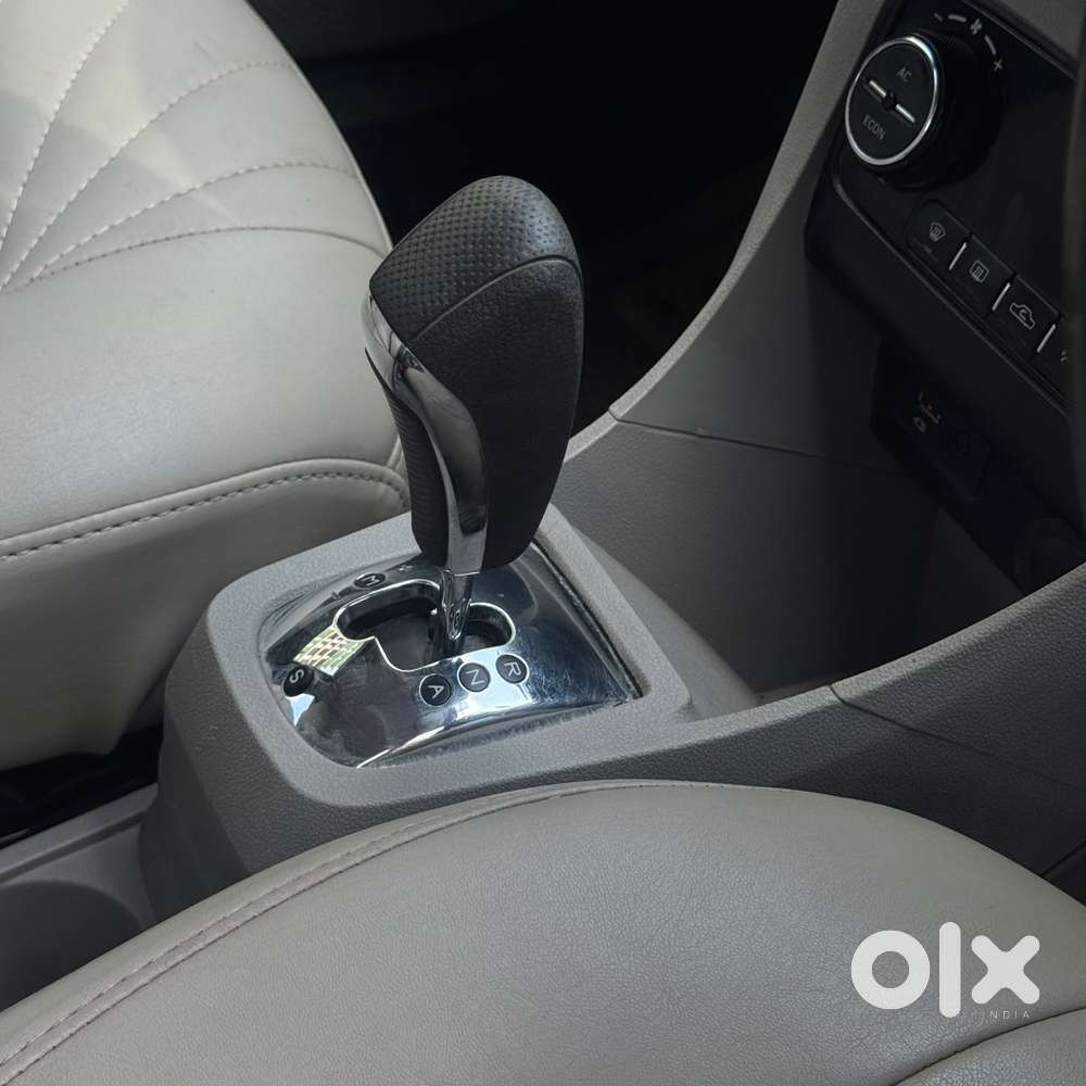Tata Tiago Xza Plus Dual Tone, 2019, Petrol