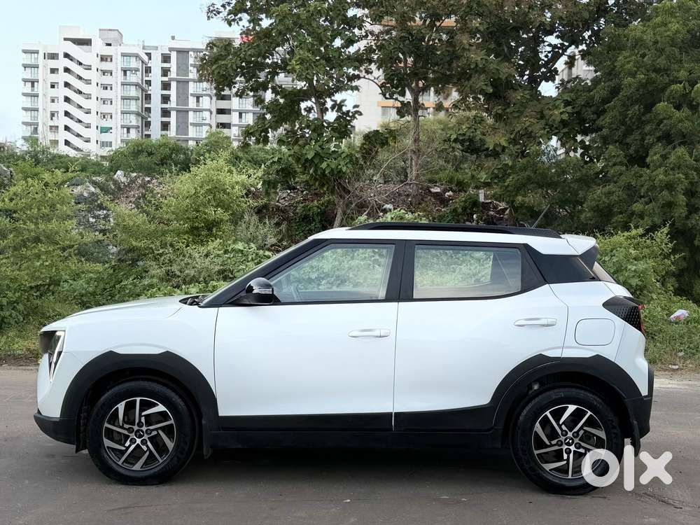 Mahindra Xuv 3xo Ax5 1.5 Diesel Autoshift Plus, 2025, Diesel