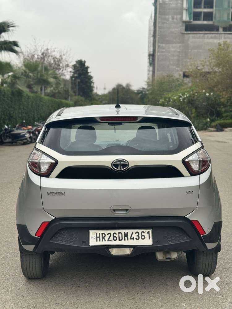 Tata Nexon 1.2 Revotron Xm (s), 2018, Petrol