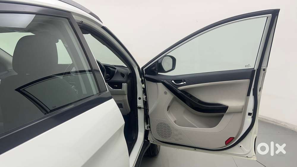 Tata Nexon 1.2 Revotron Xz Plus (s), 2023, Petrol