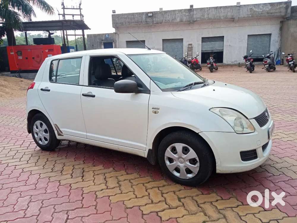 Maruti Suzuki Swift 2010 Diesel 135000 Km Driven