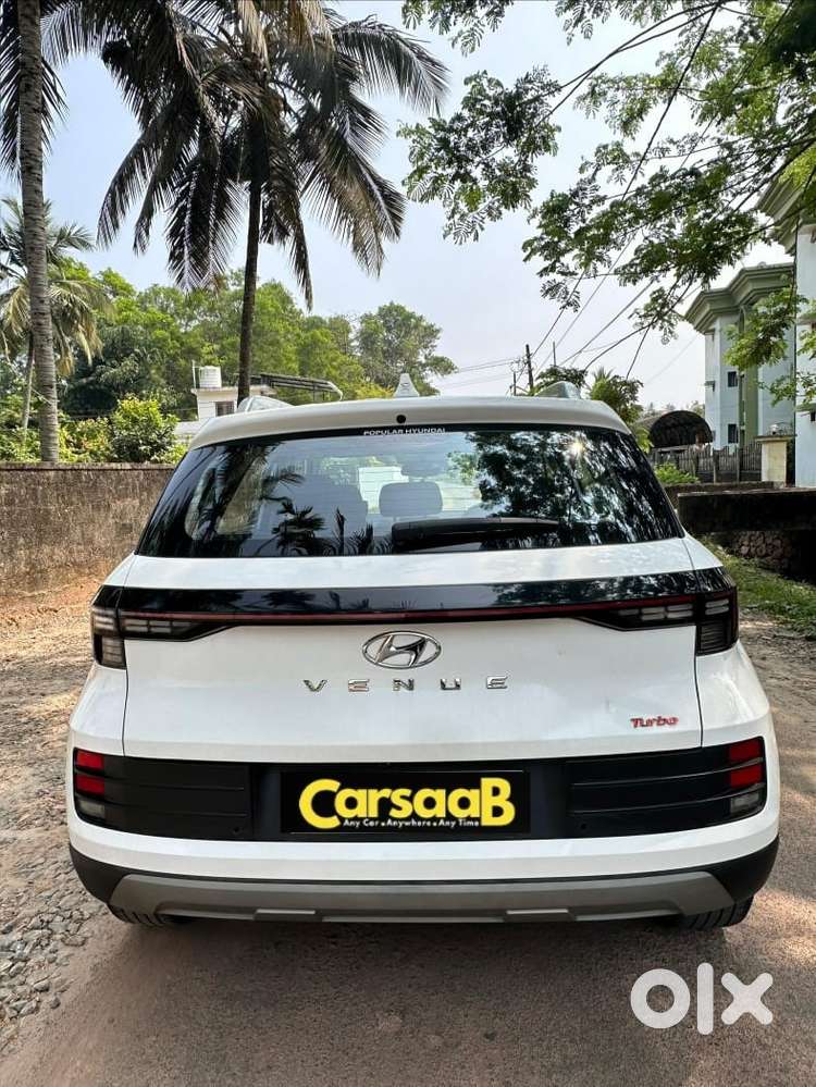 Hyundai Venue 1.0 Sx (o) Turbo Dct, 2023, Petrol