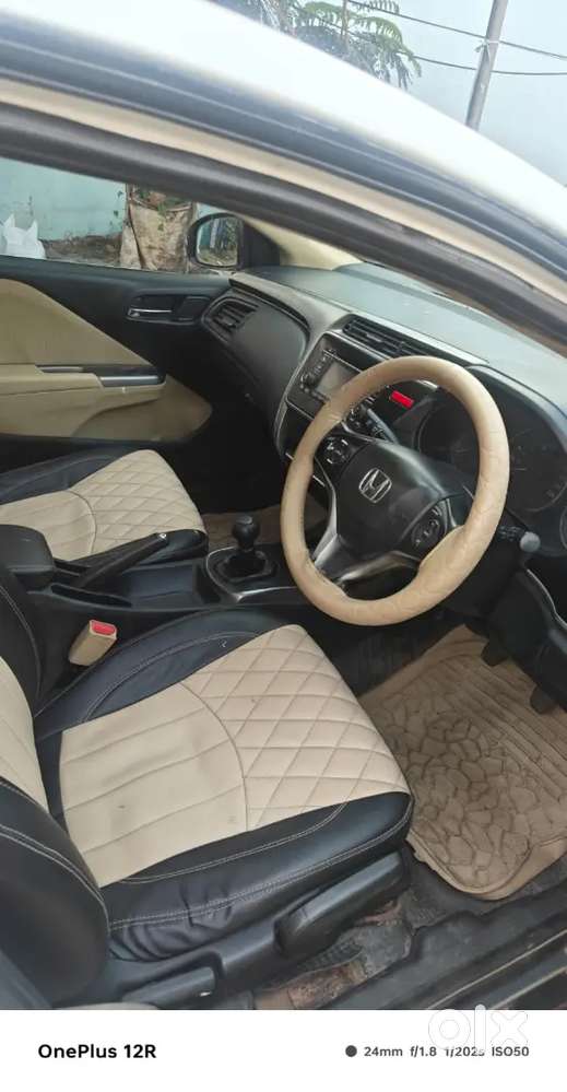 Honda City 2014 Diesel 70000 Km Driven Sunroof