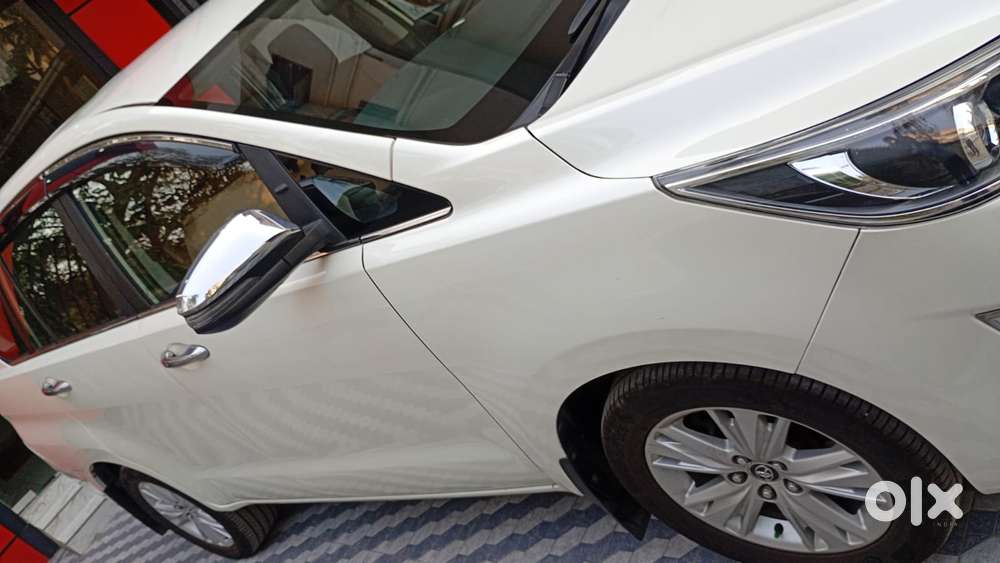 Toyota Innova Crysta 2.8z Automatic, 2019, Diesel