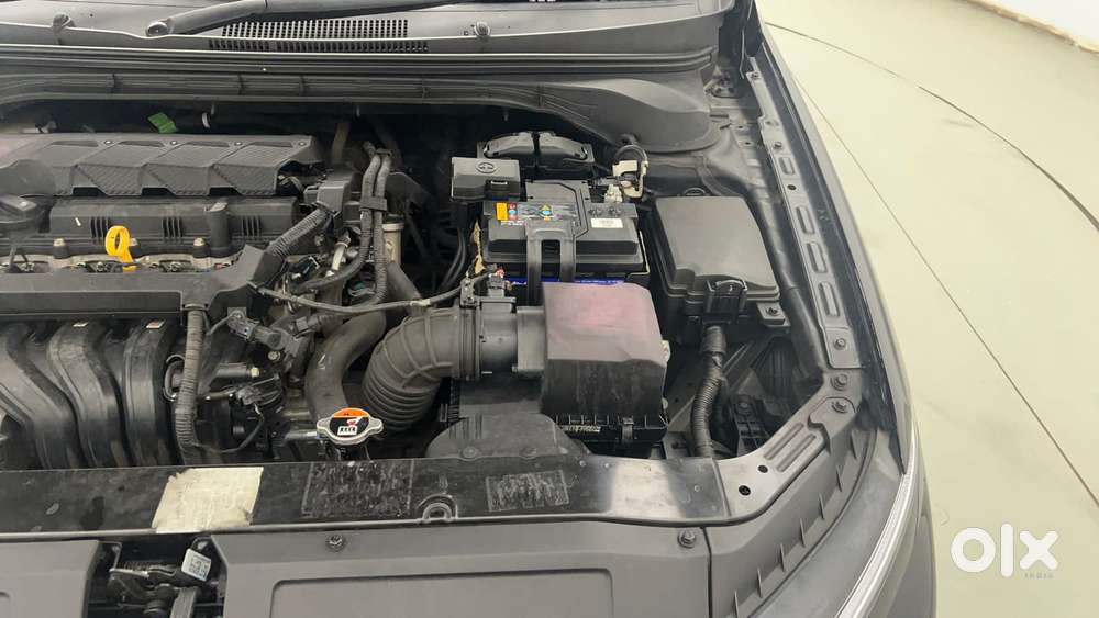 Hyundai Verna 1.5 Sx (o) Petrol Mt, 2023, Petrol