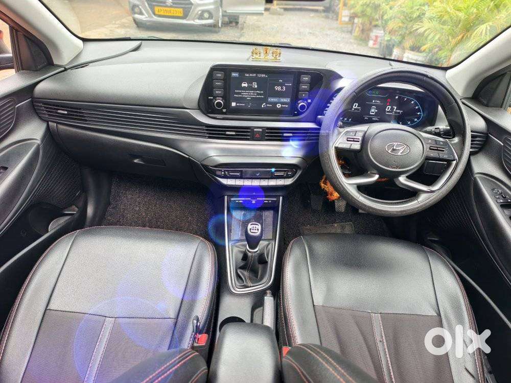 Hyundai I20 Asta (o) 1.2 Mt Dual Tone, 2023, Petrol
