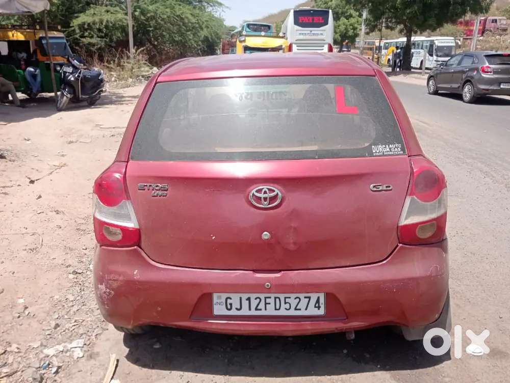 Toyota Etios Liva 2012