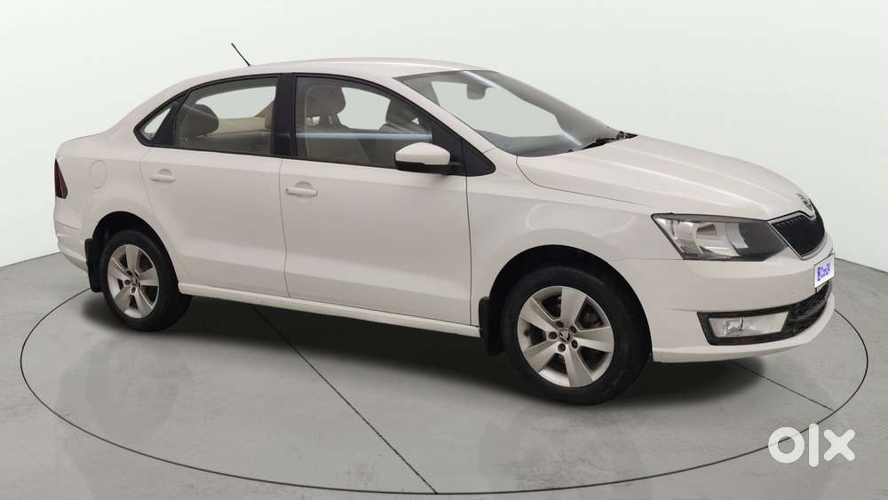 Skoda Rapid 2011-2013 1.6 Mpi Ambition, 2017, Petrol