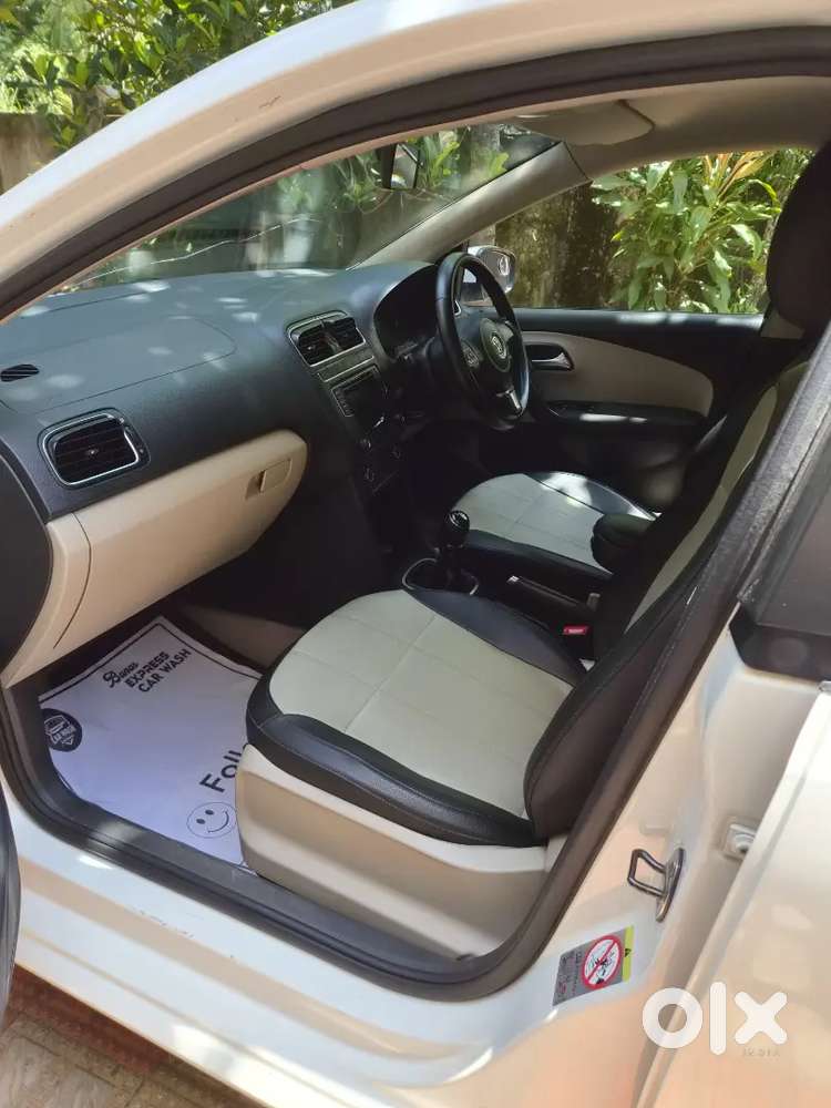 Volkswagen Polo Highline 2015