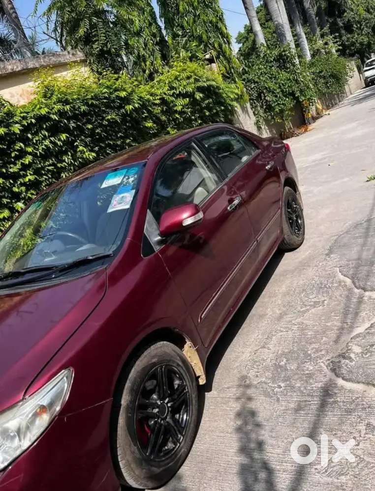 Toyota Corolla Altis 2010 Petrol Well Maintained