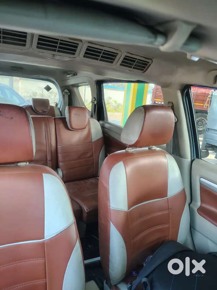 Maruti Suzuki Ertiga 2013
