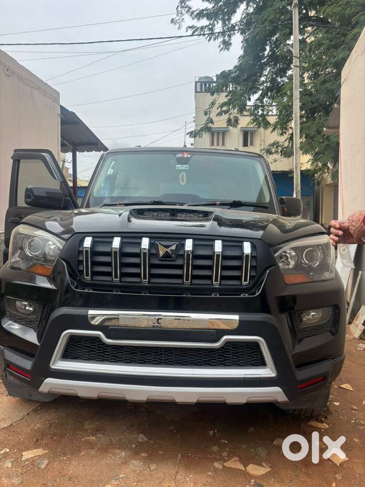 Mahindra Scorpio Diesel 2015