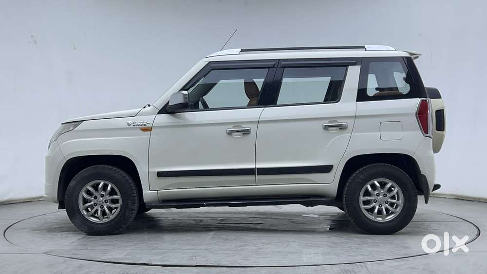 Mahindra Tuv 300 T8, 2015, Diesel