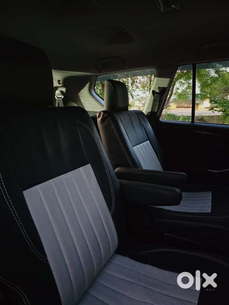 Toyota Innova Crysta 2.4 V, 2016, Diesel