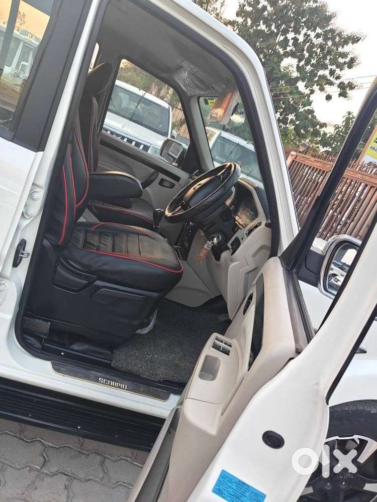 Mahindra Scorpio Classic 2.2 S 11 Mt 7 Str, 2023