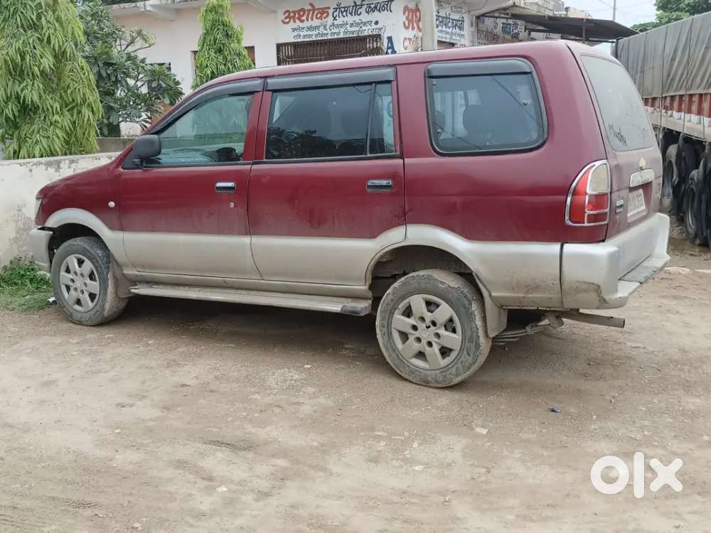 Chevrolet Tavera 2010 Diesel 150000 Km Driven