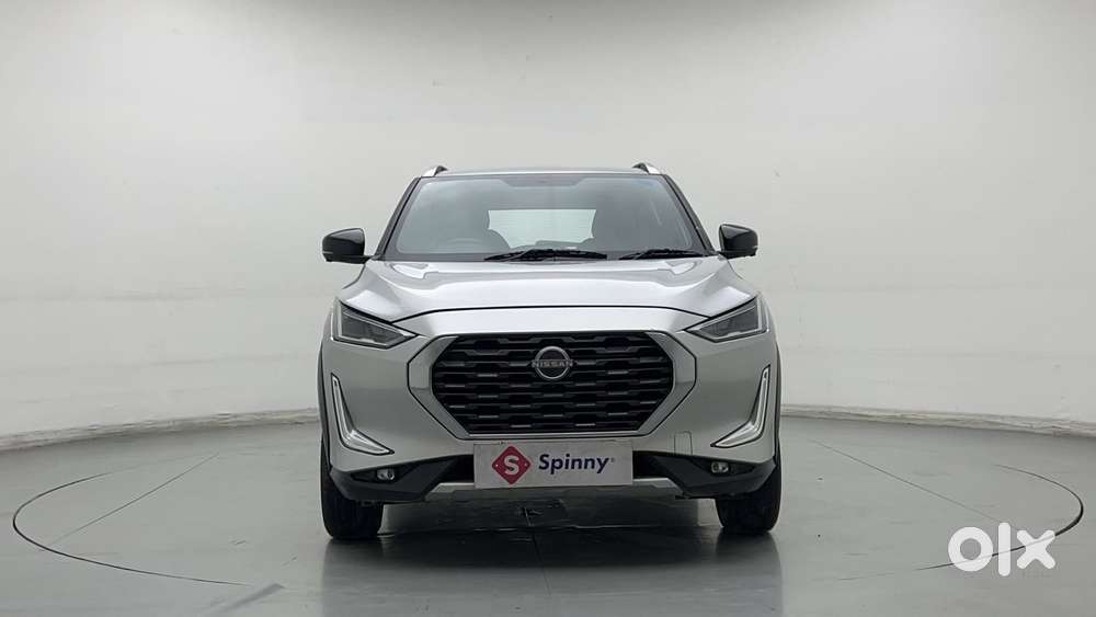 Nissan Magnite 1.0 Xv Premium, 2023, Petrol