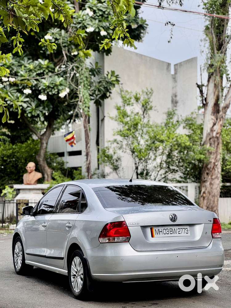 Volkswagen Vento 1.2 Tsi Highline At, 2015, Petrol