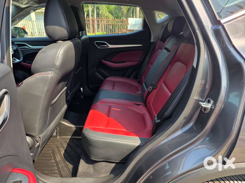 Mg Astor 1.3 Savvy Turbo At S Red, 2025, Petrol