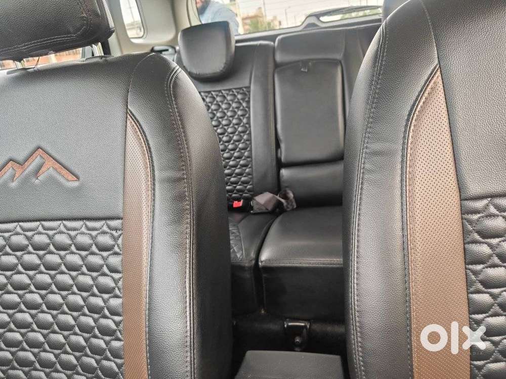 Maruti Suzuki Brezza Zxi Plus Smart Hybrid, 2023, Petrol