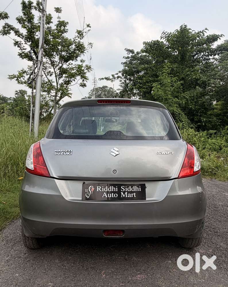 Maruti Suzuki Swift Vxi, 2015, Petrol