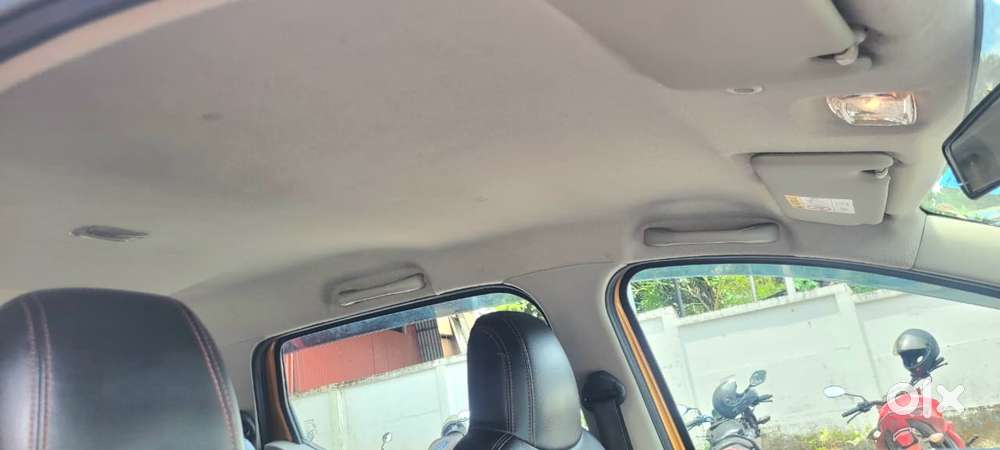 Renault Triber Rxz, 2020, Petrol