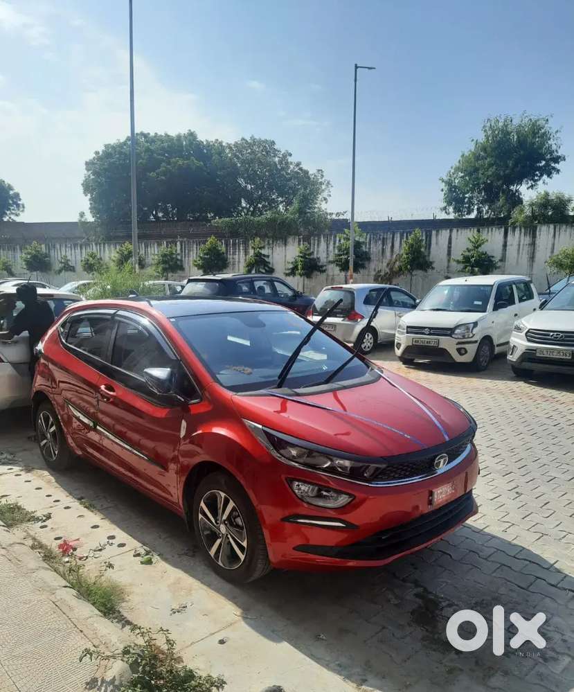 Tata Altroz Xz+ (s) Petrol Manual