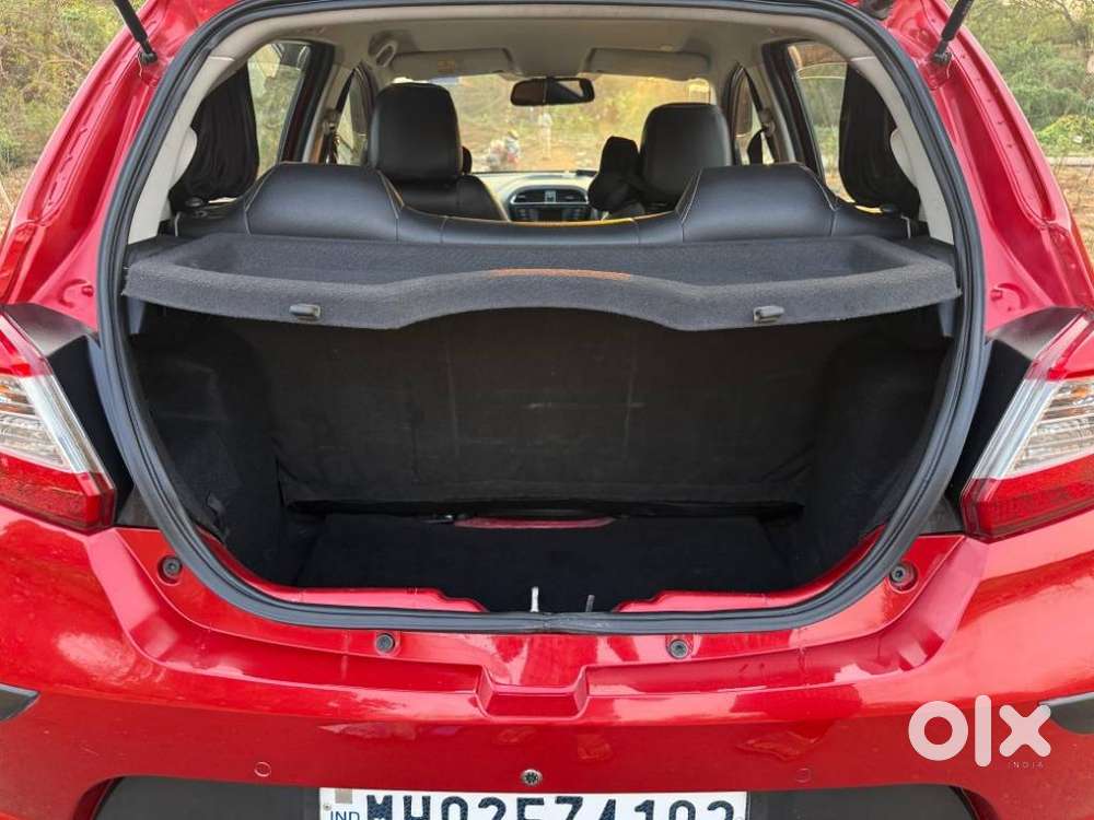 Tata Tiago 1.2 Revotron Xza, 2018, Petrol