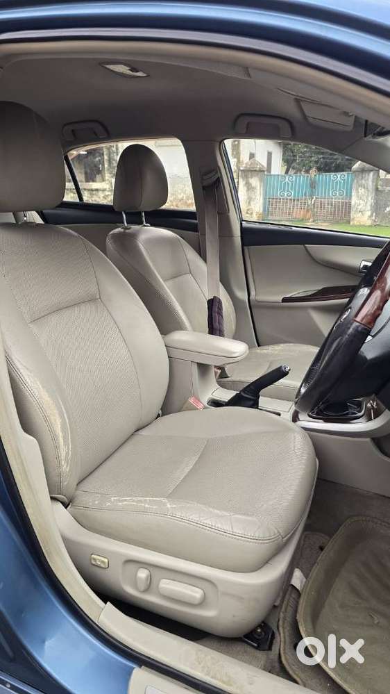 Toyota Corolla Altis 1.8g Limited, 2011, Petrol