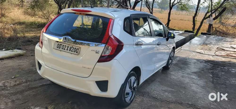 Honda Jazz 2015 Diesel 60000 Km Driven