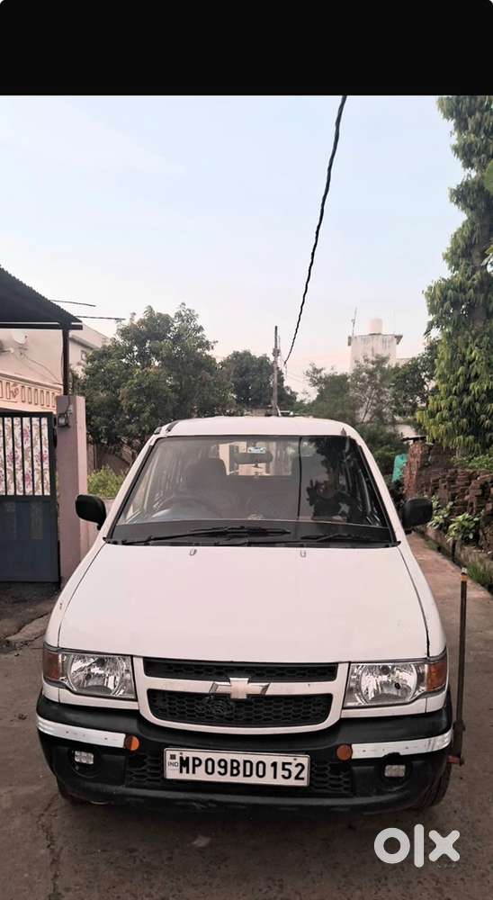 Chevrolet Tavera 2013 Diesel Manual Car