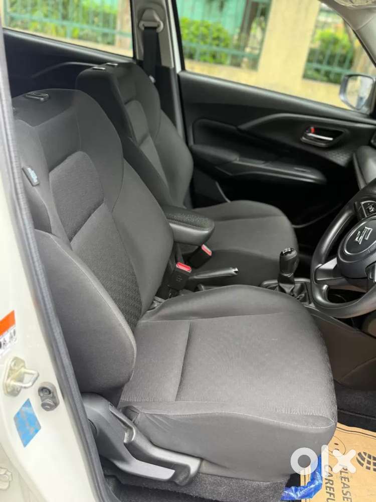 Maruti Suzuki Swift Vxi, 2025, Petrol