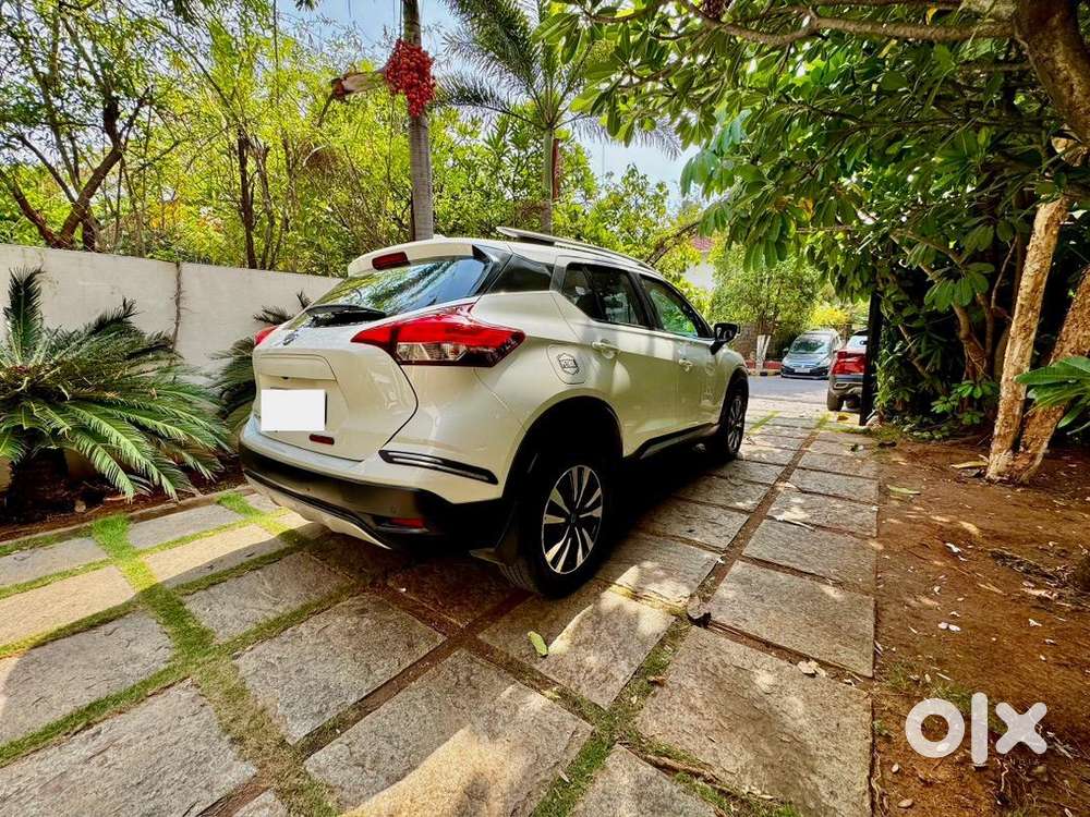  Nissan Kicks Xv Petrol - Manual  2022  40,000 Kms