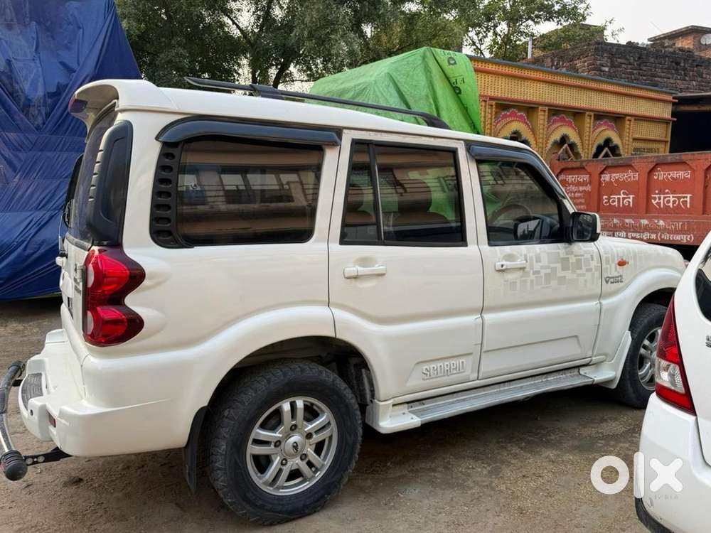Mahindra Scorpio 2013 Diesel Well Maintained