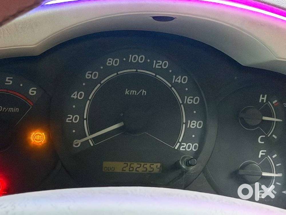 Toyota Innova 2.0 V, 2008, Diesel