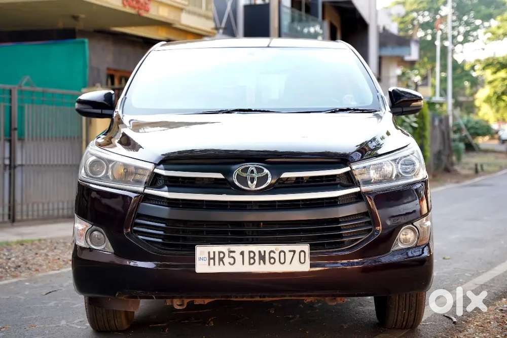 Toyota Innova Crysta 2017 Diesel Topend Model Well Maintained