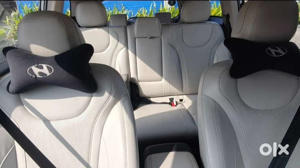 Mahindra Xuv700 Diesel Mt 2025