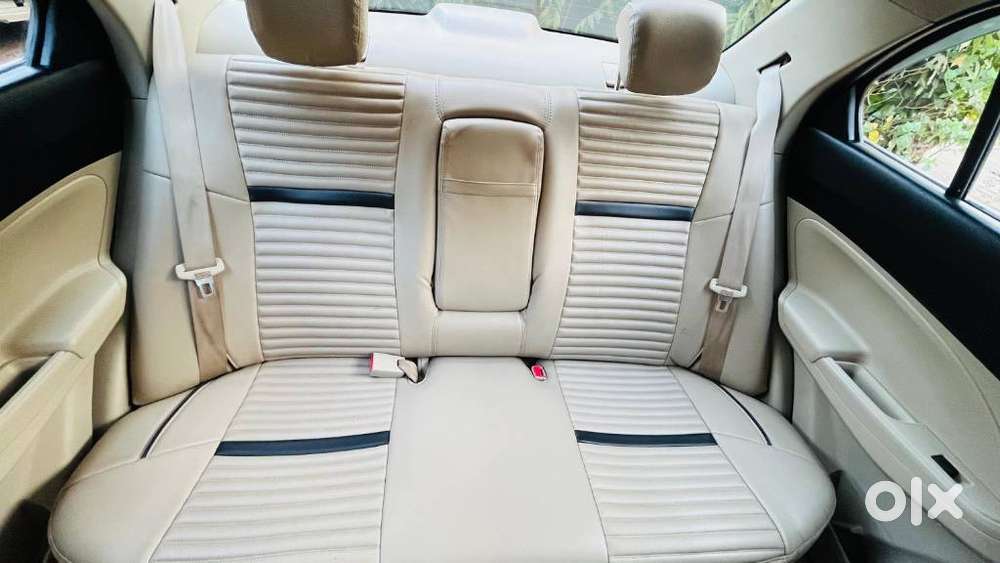 Maruti Suzuki Dzire 1.2 Zxi, 2017, Petrol