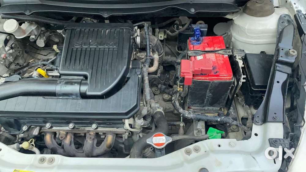 Maruti Suzuki Swift Vvt Vxi, 2016, Petrol