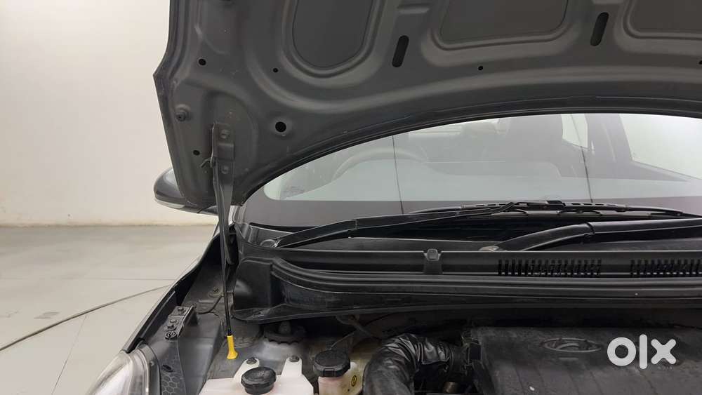 Hyundai Aura 1.2 Sx Cng, 2023, Cng & Hybrids