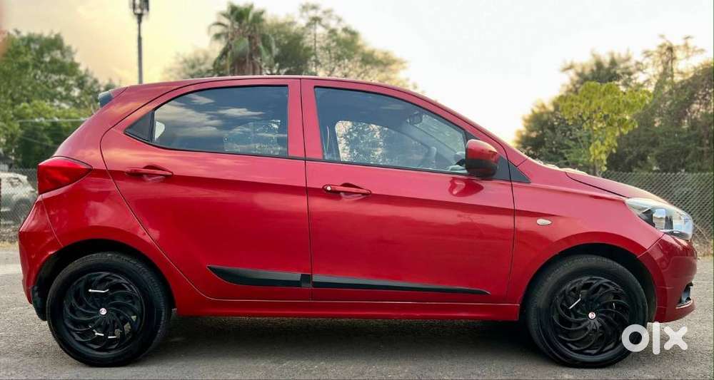 Tata Tiago 1.2 Revotron Xza, 2019, Petrol