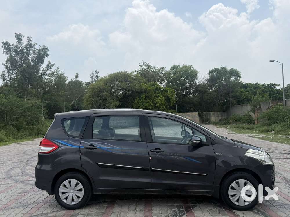 Maruti Suzuki Ertiga Vxi Cng Limited Edition, 2016, Cng & Hybrids