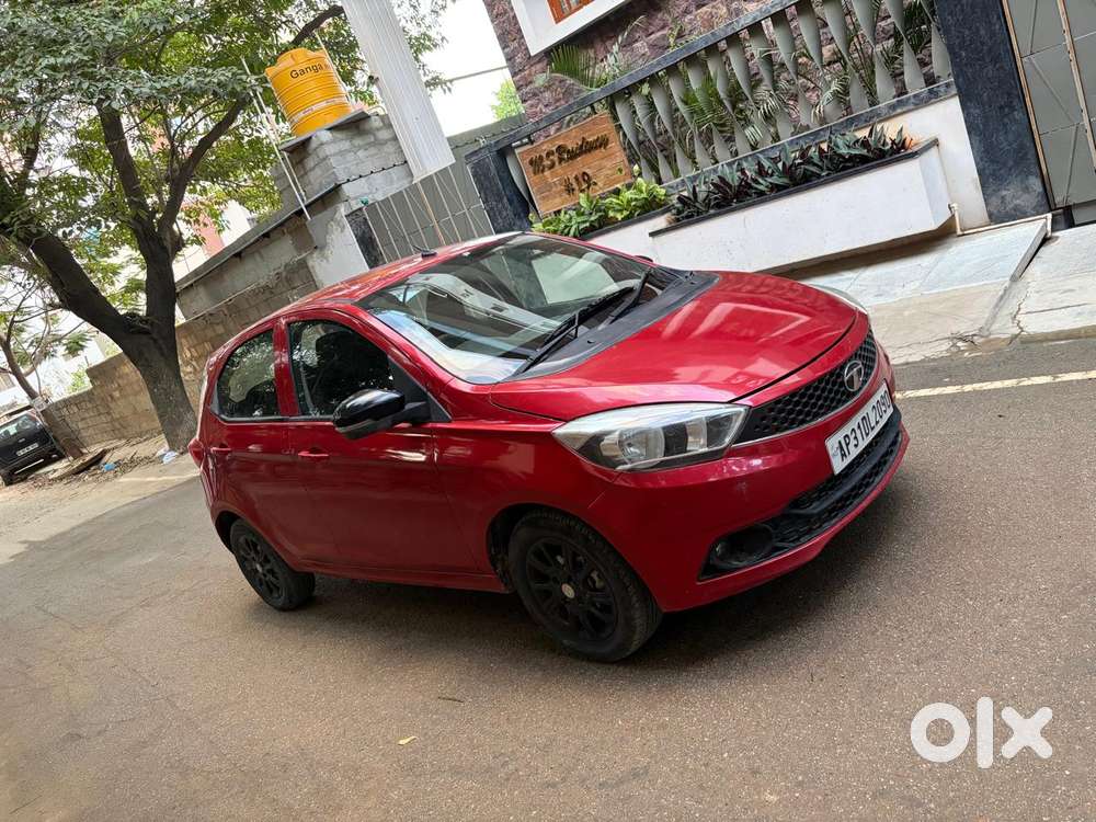 Tata Tiago Xz, 2016, Petrol